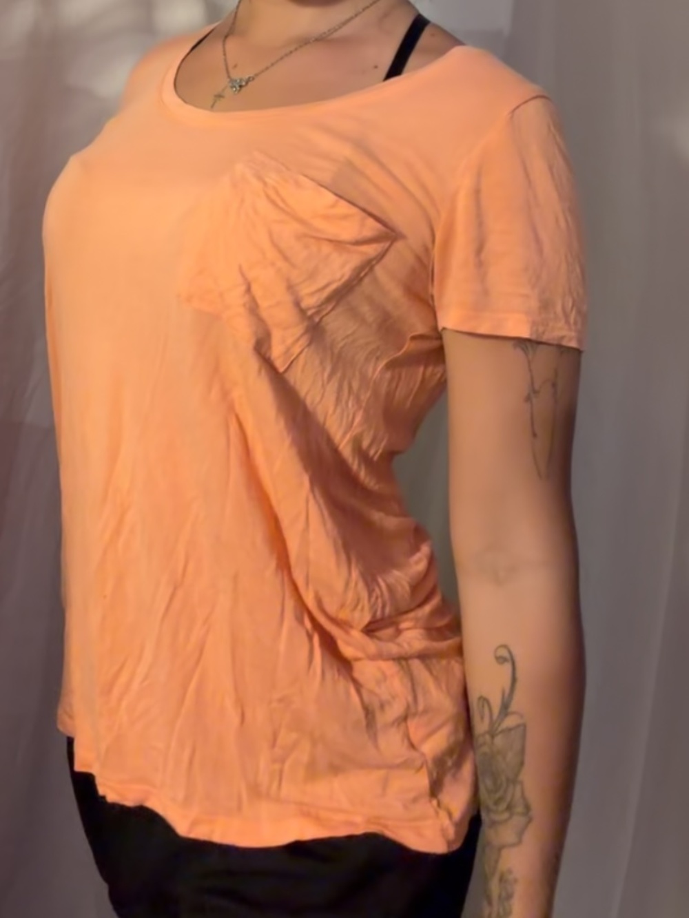 mossimo peach orange tshirt with pocket